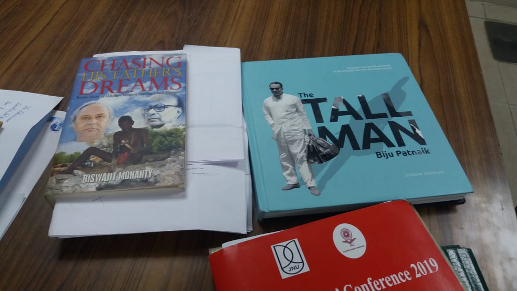 BcjdJnu's tweet photo. These books are now availabe in Central Library  of JNU which focus the politics, development discourse and leadesrship of Odisha..@Naveen_Odisha ..@CMO_Odisha .Perhaps the books  have first time reached in the library. https://t.co/AnA1Y0fh2l