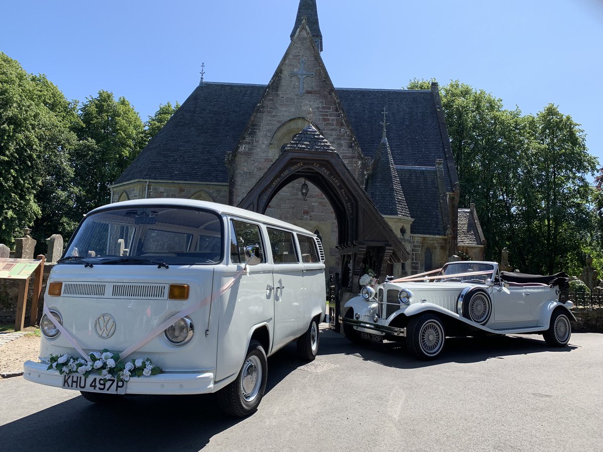 DeMo17's tweet photo. Congratulations to Elizabeth and Sebastian, married today at @LussChurch then to their reception with @metcars #wedding #bestwishes https://t.co/9g4eag3tEr