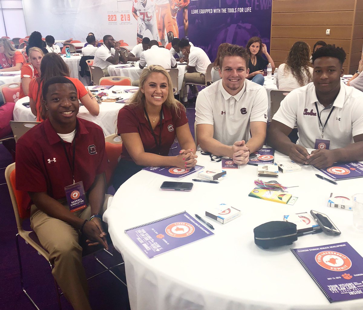 GamecockSADV's tweet photo. Today a few of our Gamecock #SAAC members attended the Tiger Leadership Summit! #TeamGamecocks #CULead https://t.co/FYGwBczrk4