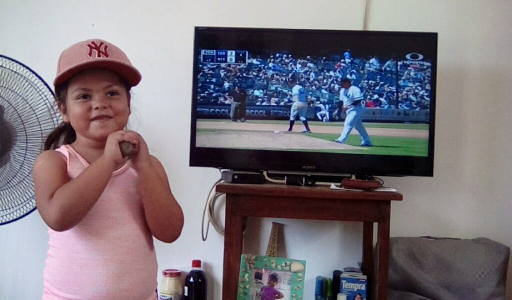 Lizeet_AL's tweet photo. Ella es mi Yankee favorita #ConectaTDHit desde Mata Verde, Veracruz https://t.co/gwQTV0tuY6