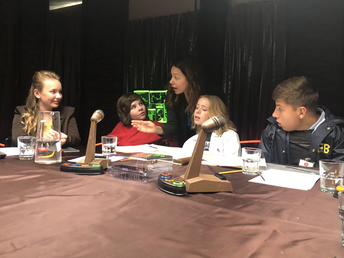 GloriaGarayua's tweet photo. I was hired as the “on set acting coach” for @ShaneBrady ‘s movies this year at @JohnDAquino ‘s #CampHollywood2019!
#actingclasses #filmcamp #footage #demoreels #beinganactor #teaching #coaching #coachingactors #onsetcoaching #summer #burbank #losangeles #youngactors #lrmpr https://t.co/q9GHM8J6V0