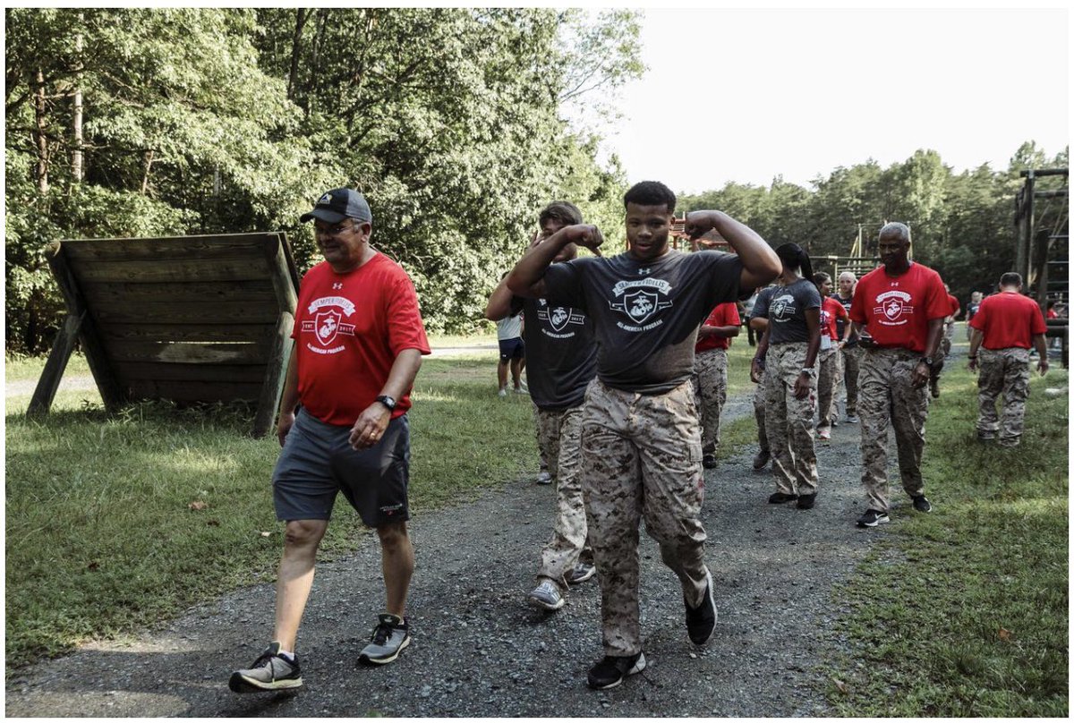 5am “Train like a Marine”they said.... #BattlesWonAcademy Great Experience Happy I came!