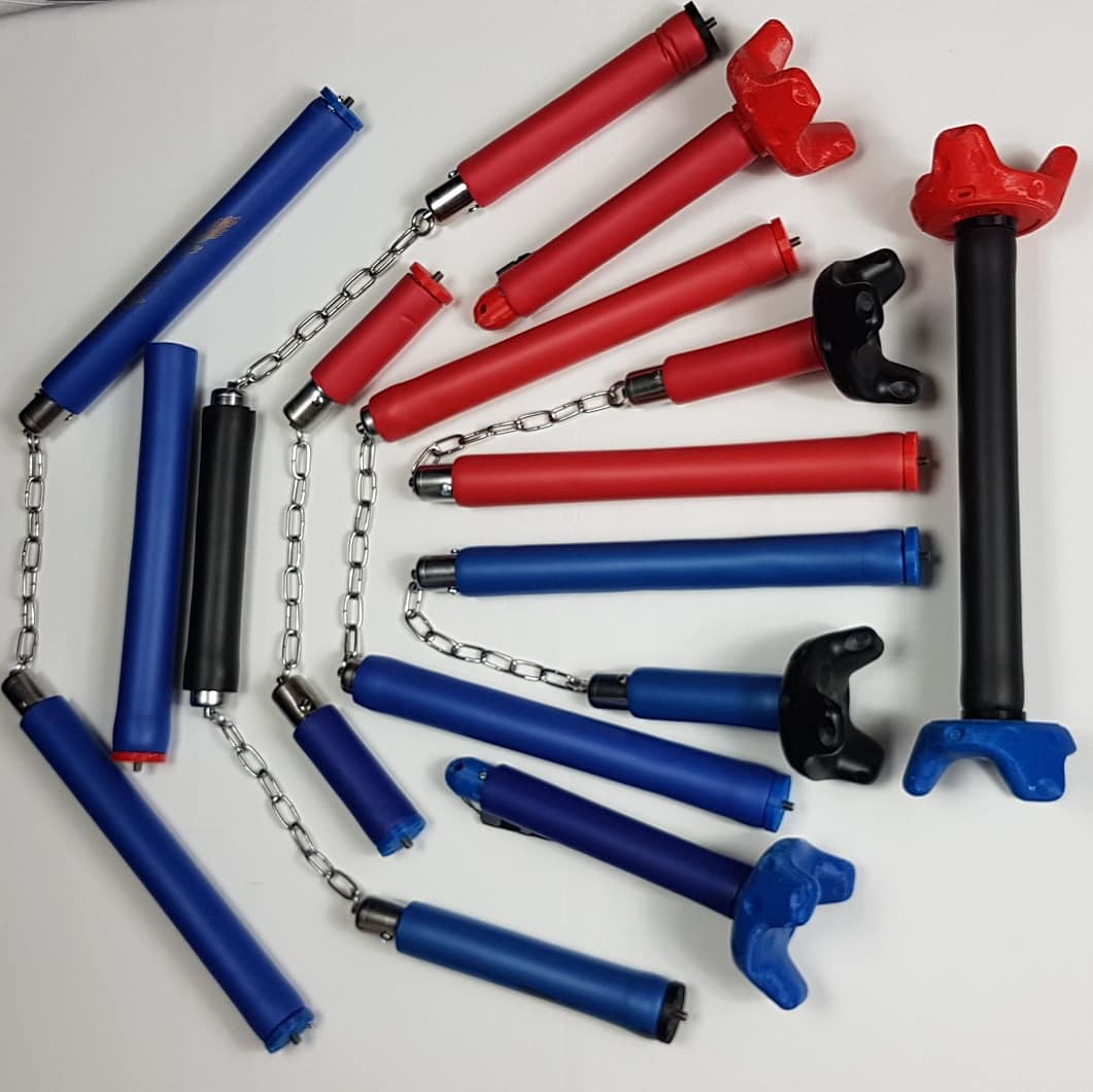 BlueGogglesVR's tweet photo. At the end I got a big collection of VR tracked nunchucks and sticks!!! Finally, this making step has finished, and a new kind of content is coming... Thanks for the support!
#nunchucks #htcvivetracker #sansetsukon #vr #mocap #htcvivevr #ヌンチャク #vrgaming #nunchakus https://t.co/NMeGhDXBNQ