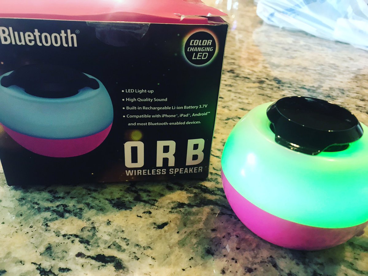 AmandaRileyMBE's tweet photo. Best $5 Iβve ever spent! Thank you @fivebelow for the amazing Bluetooth speaker! I canβt wait to use it with my novel effects app during read alouds! π #BeautifulDaytoPlay #HumbleISD_PreK #mbebears https://t.co/1pgEKpYUlx