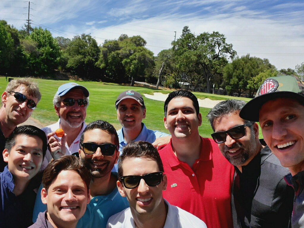 StanfordPlastic's tweet photo. Resident Appreciation Day Group 1: Golf Anyone? Our residents had a great time on the green with faculty. #stanfordplastic #residentfun https://t.co/AwAoJEK2Io