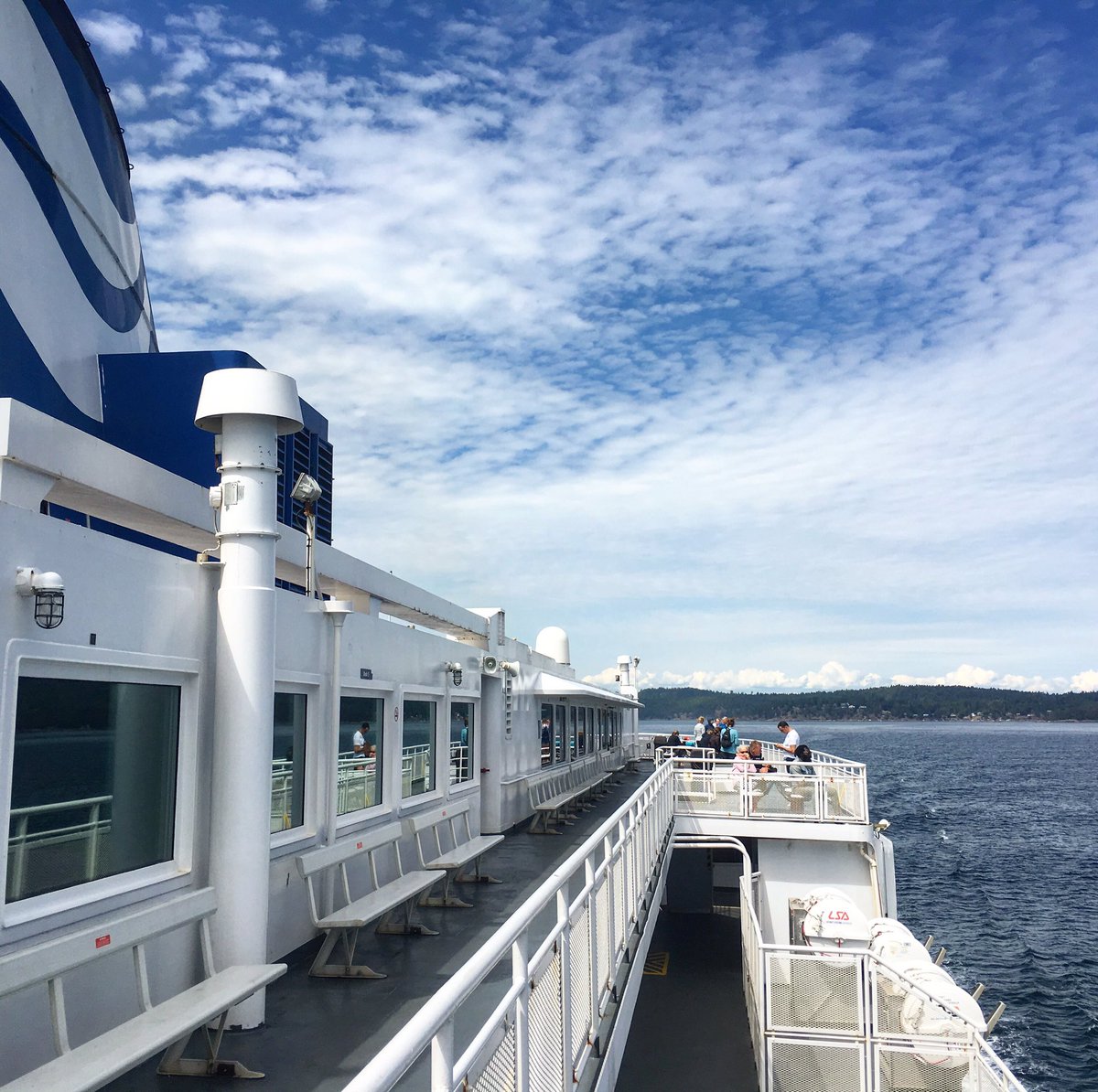 NoIslandBand's tweet photo. Heading home after having an amazing time closing out the @PacificJamboree on Vancouver Island! #pj19 https://t.co/nqs6T1FqKp