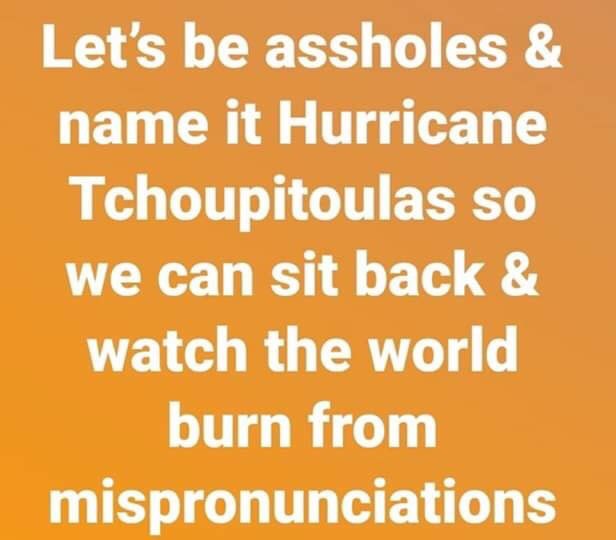 MelissaMacabre_'s tweet photo. YES. DO IIIIIT. #Tchoupitoulas #NOLA #NewOrleans #MassChaos https://t.co/EfO4OXjJQV