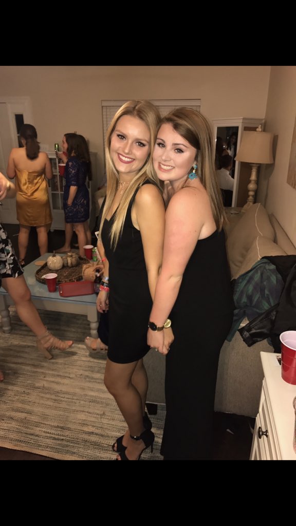 AlyssaCaire's tweet photo. Happy burrrthday to my sister @ktrichard04 💞 love you long time 😘 https://t.co/uXfcZxJxwG