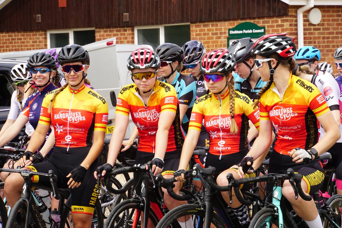 Proud of these girls today @HargrovesRT 👍