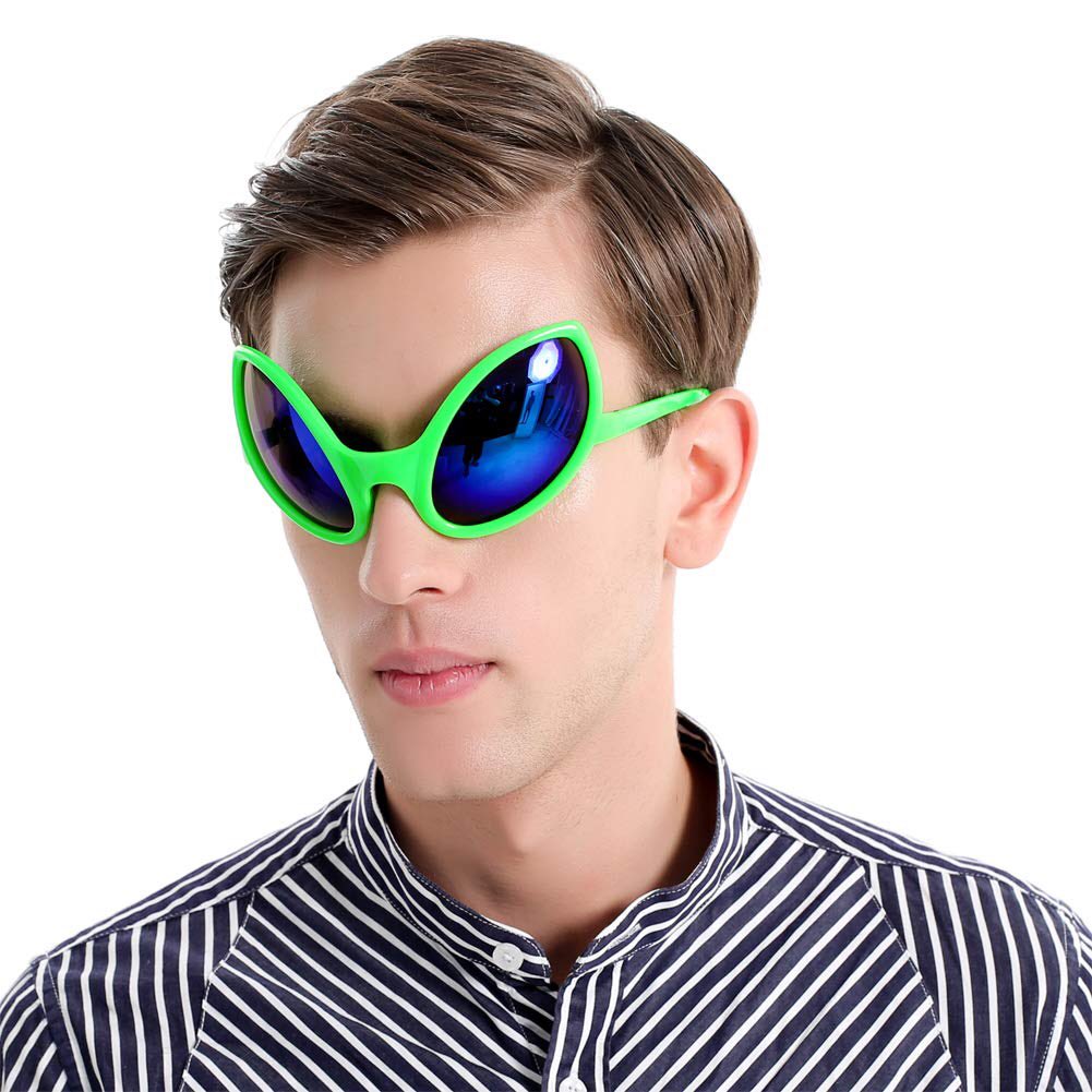 ChrisMatam's tweet photo. White people appropriating alien culture after liberation #Area51memes https://t.co/g5fr3adpVG