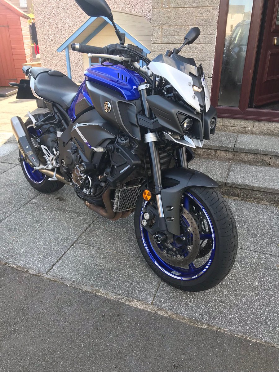 WeeTetley's tweet photo. All clean again after a good run today #Yamaha #mt10 https://t.co/tiX18oCbdM