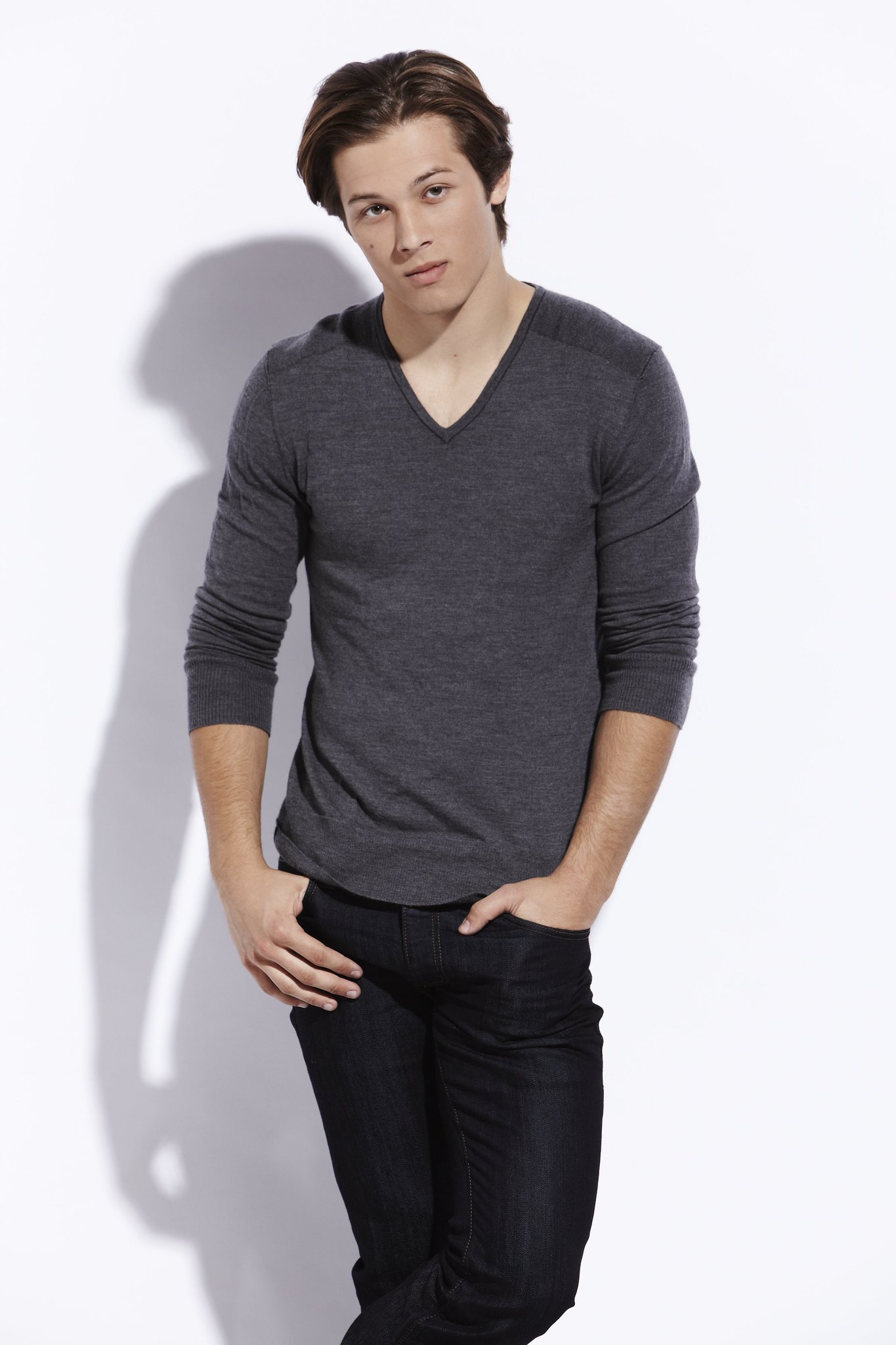 Happy Birthday Leo Howard! 