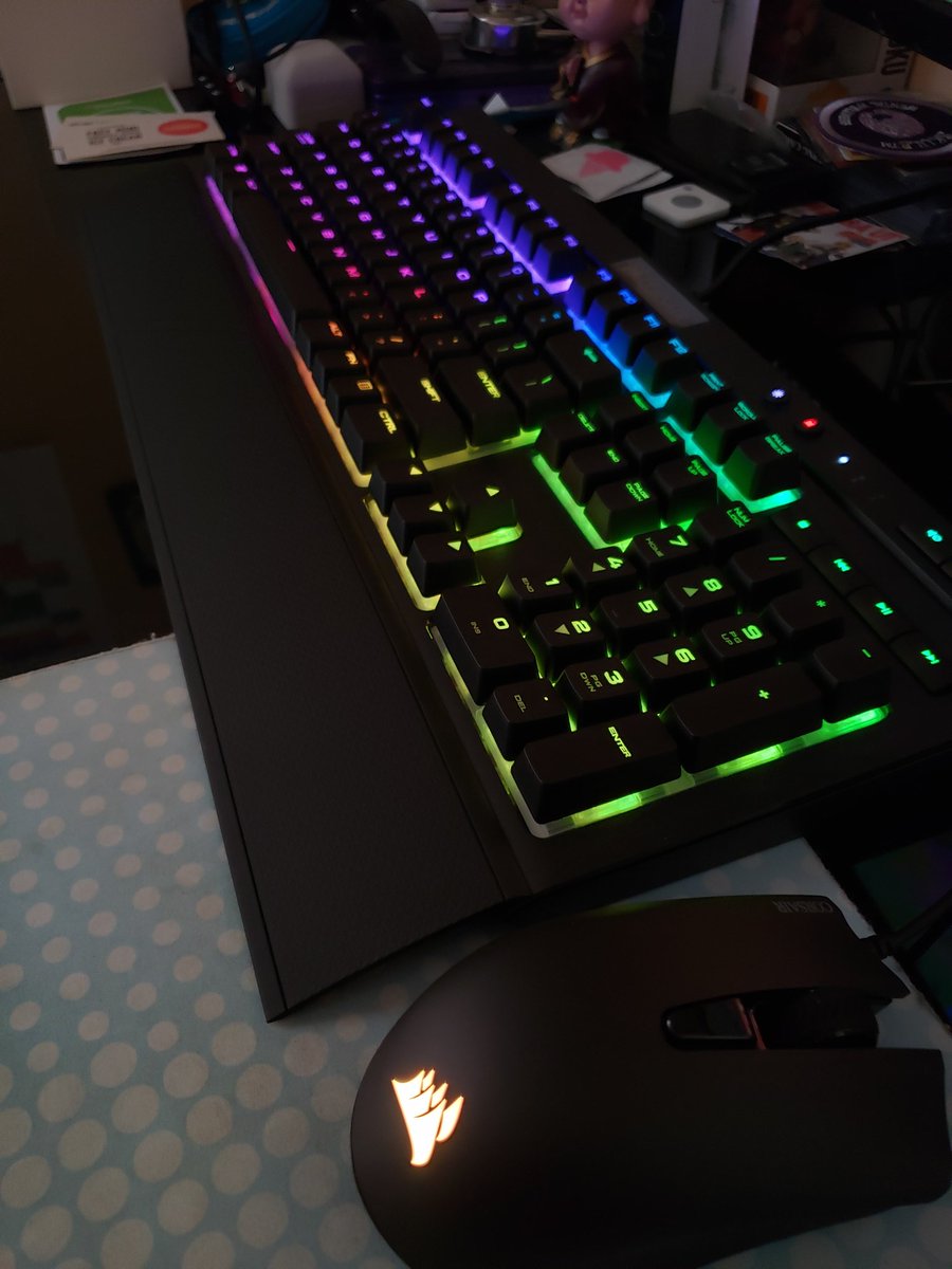 Thanks cmstorm 2 in 1 keyboard it's now time for the corsair era