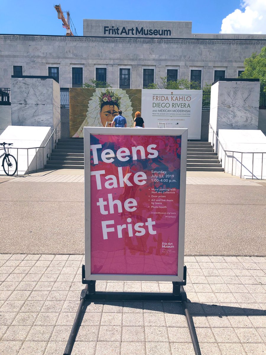 art_mperry's tweet photo. Could not be more proud to have our own @shs_sycpride student work @fristartmuseum ! @CCBOE @cathypetreebeck #ccstdn https://t.co/w9jJOzHY6I