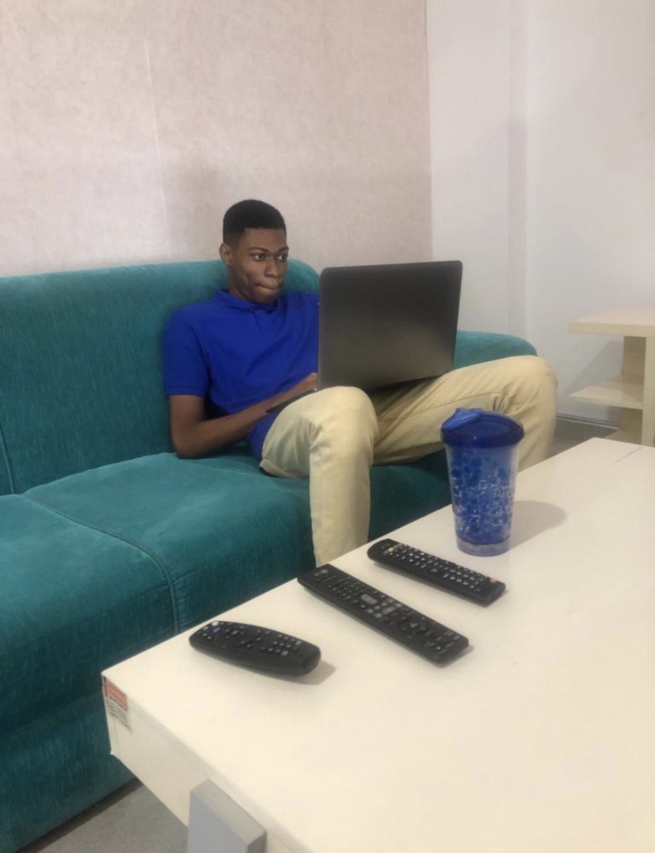 intenseNG's tweet photo. We are a workplace that stands for constant and continuous learning.This is a strong point for every team member to improve everyday and be better at their craft.

#Intenseculture #InsideIntense #Intense https://t.co/FnuY5Sp3IX