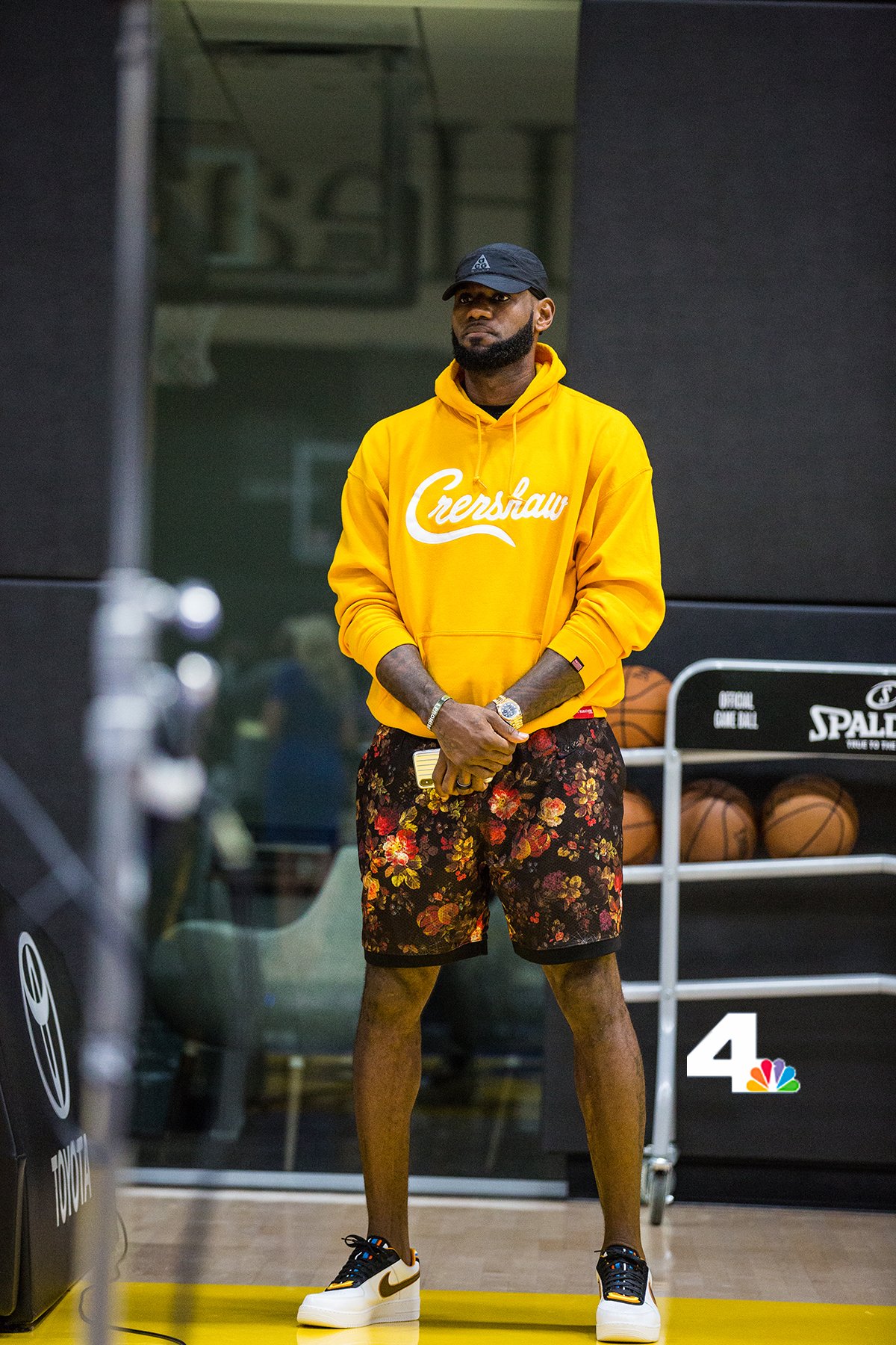 lebron crenshaw, Off 77%