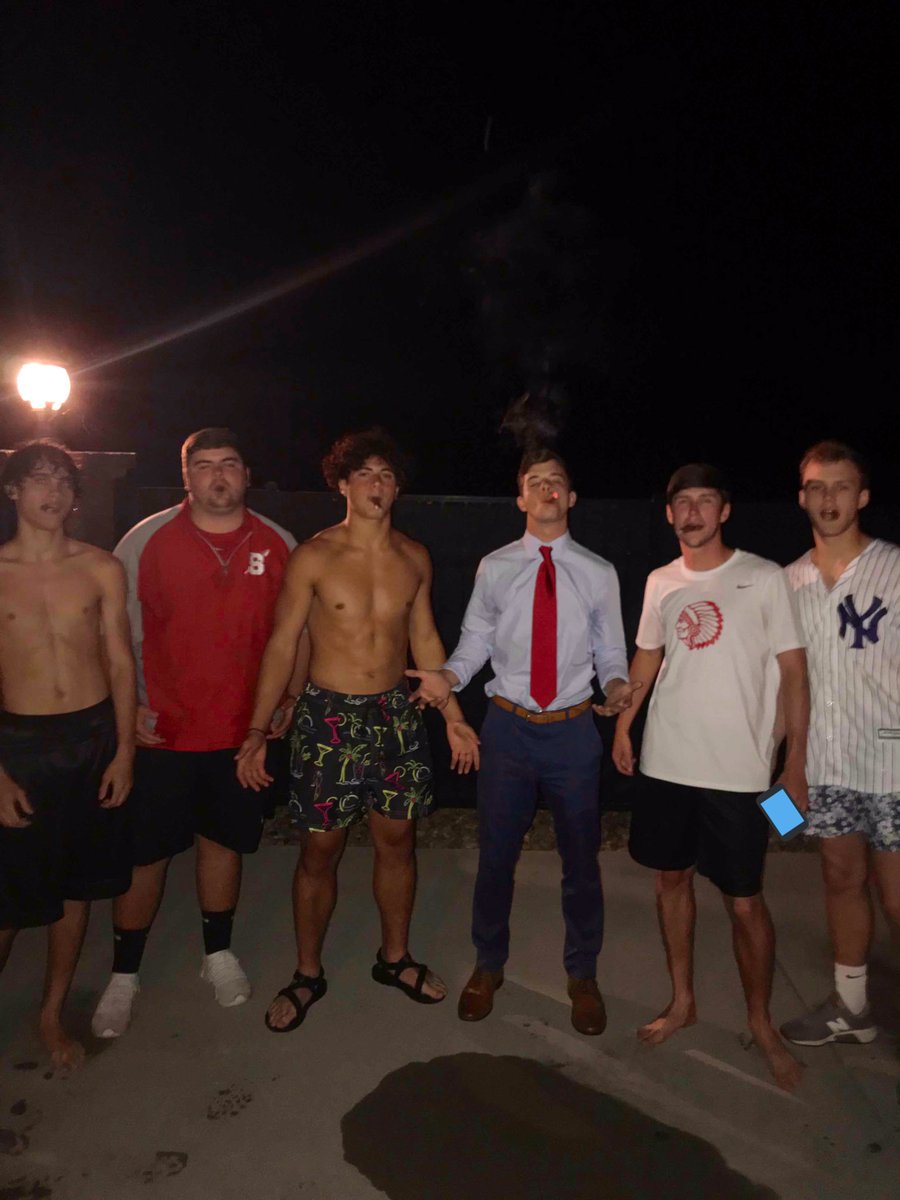 Barstoolsqhs's tweet photo. After 3 years of terrorizing rival high schools, it is finally time to retire this account. Here are the fellow hellions that have been producing the content that has brought laughs, jokes, and roasts. Class of 2019 it’s been a ride✊🏻 https://t.co/ktl8HYdZRR