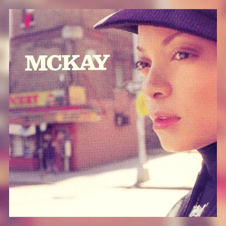 sparkparade's tweet photo. This album is one of my faves and I’ve been listening to it a lot lately. @StephanieMckay ’s voice sounds incredible. #GeoffBarrow and #TimSaul ‘s production is perfection. Why can’t I download or stream it ANYWHERE? Sort it out, @spotify and @applemusic 😘😘
#sparkparade https://t.co/tzJs36b1Ix