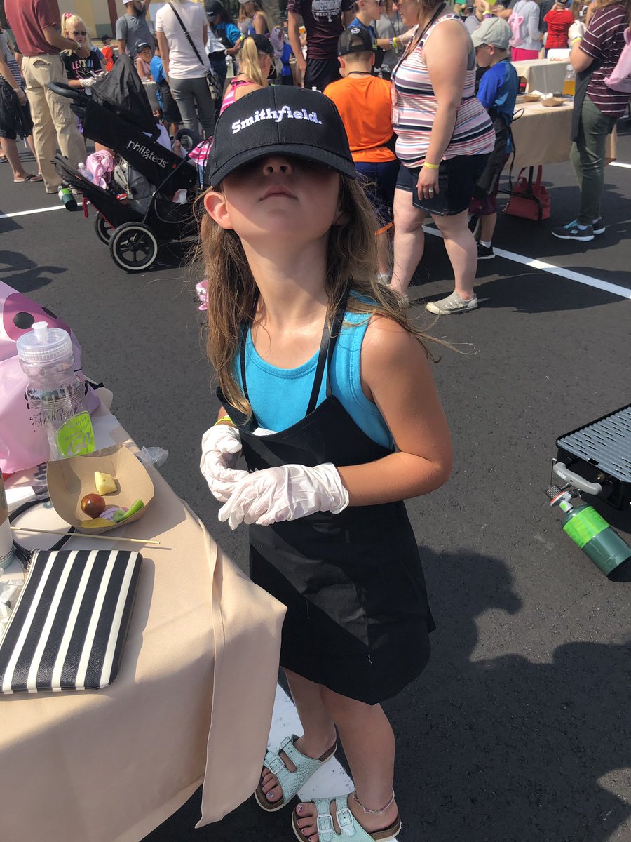 calliecporter's tweet photo. When your Daddy has a #pork conference, you get to have #grilling lessons. #NPIC #NPIC2019 https://t.co/KK6Atu0qrm