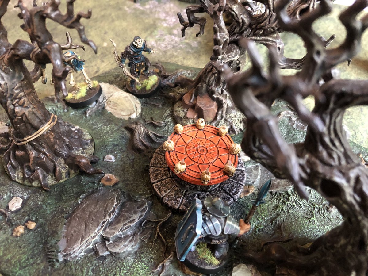 FamilyGeekStuff's tweet photo. Sawyer and Kyle played the first game of Relicblade!

Hope to have another game tomorrow with my Wildkin vs Sawyer’s Bone and Darkness!

#relicblade #metalkingstudios #fantasy #miniatures #miniaturesgame #tabletopgames #familygeekstuff https://t.co/bD4NwALeVB