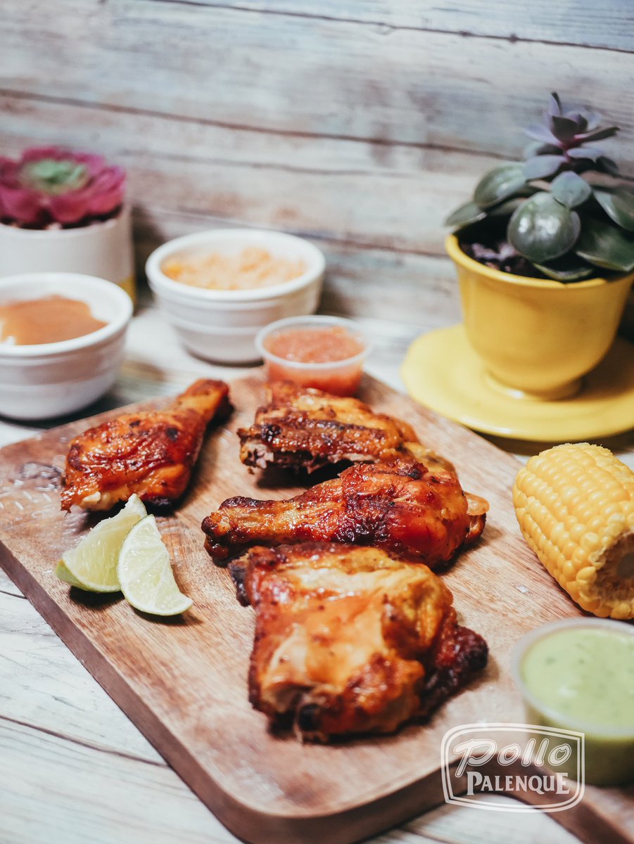 PolloPalenque's tweet photo. Un fin de semana en familia con una comida saludable y deliciosa de Pollo Palenque suena a un buen plan. 💯👌🏽 #PolloPalenque...¡A la Parrilla es Mejor! https://t.co/gkFORIUgGN