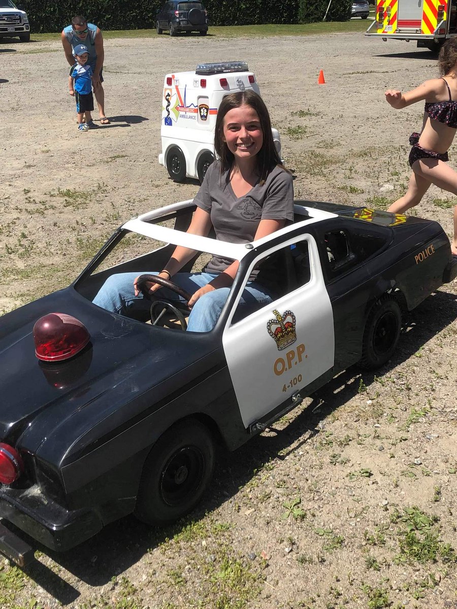 OPP_NER's tweet photo. #NipissingWestOPP officers & #OPPAuxiliary members along with our emergency services partners participated in #journΓ©e911Day event hosted by @wnpubliclibrary in #CacheBay yesterday. It was a great turnout and the kids had a great time! #Community #WorkingTogether πππ ^mc https://t.co/KRYFC55B5S
