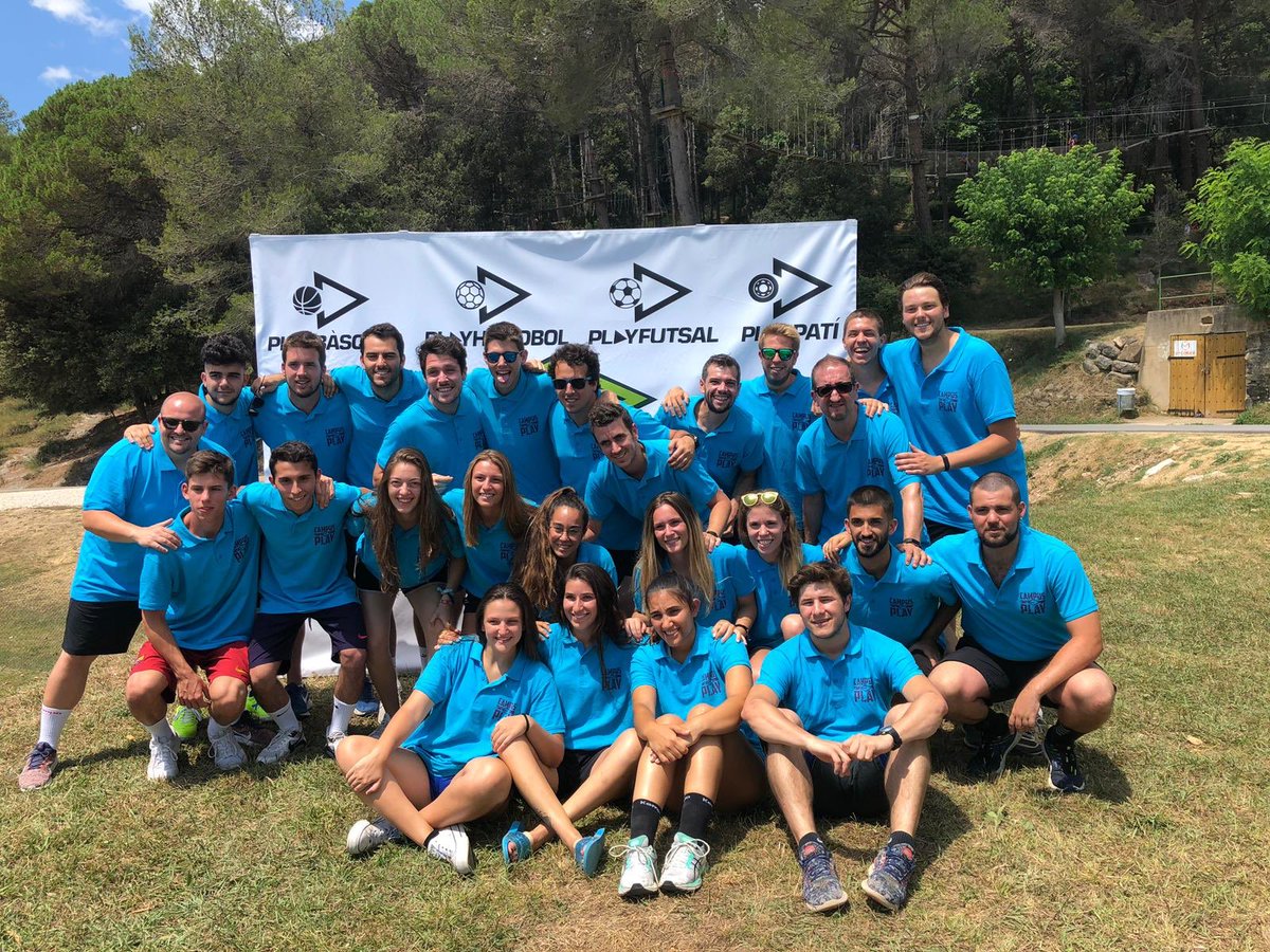 Polyccio8's tweet photo. GRÀCIES @ESPORTSPLAY, ha estat un autèntic plaer, des del principi m’he sentit com un més de play. Només tinc paraules d’agraïment cap a tots vosaltres, sou molt i molt grans! I no podia faltar agraïr a la persona que em va portar fins aquí, GRÀCIES @jordi4pech! 👏🏼❤️ #josocplay https://t.co/5rFXXrQ7Ej
