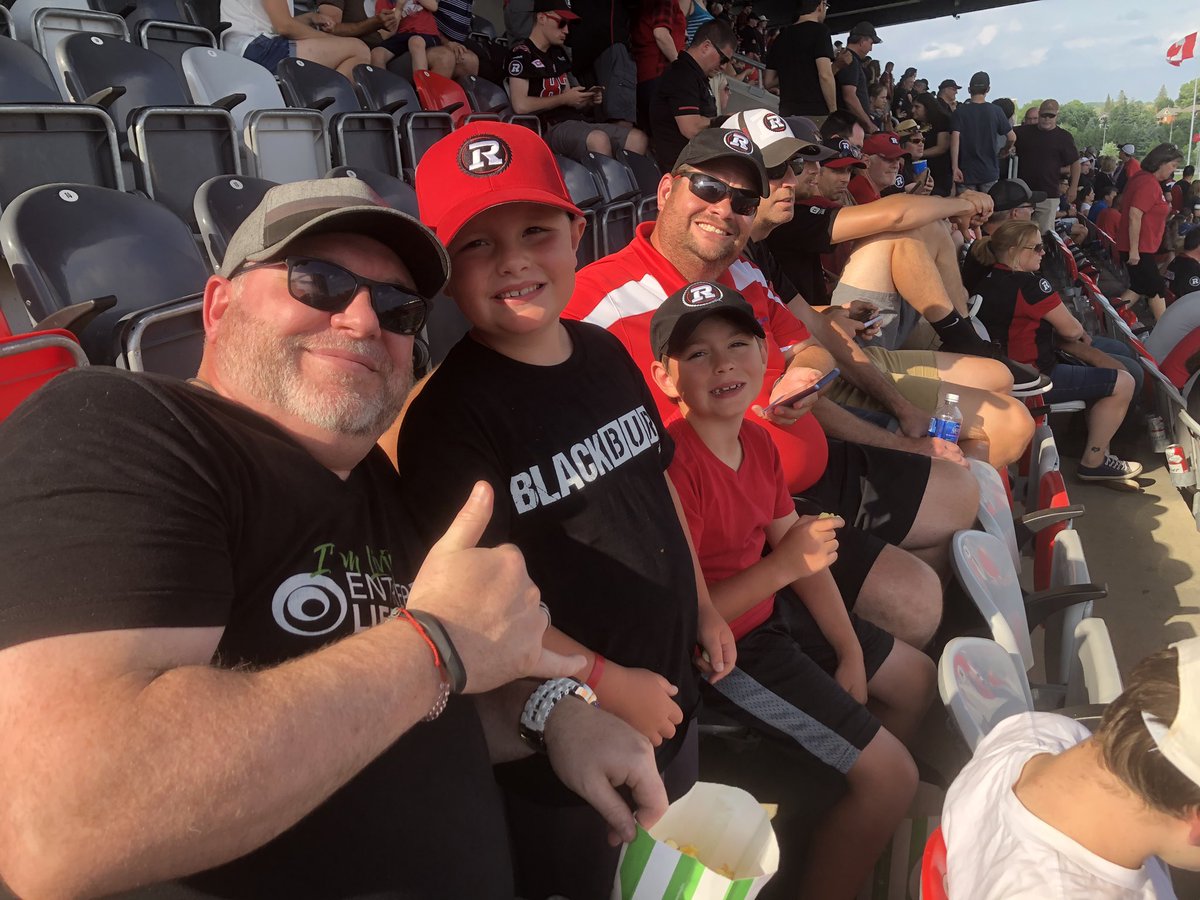 AntoineBCarrier's tweet photo. This is our half! @REDBLACKS https://t.co/ETKZgPms75