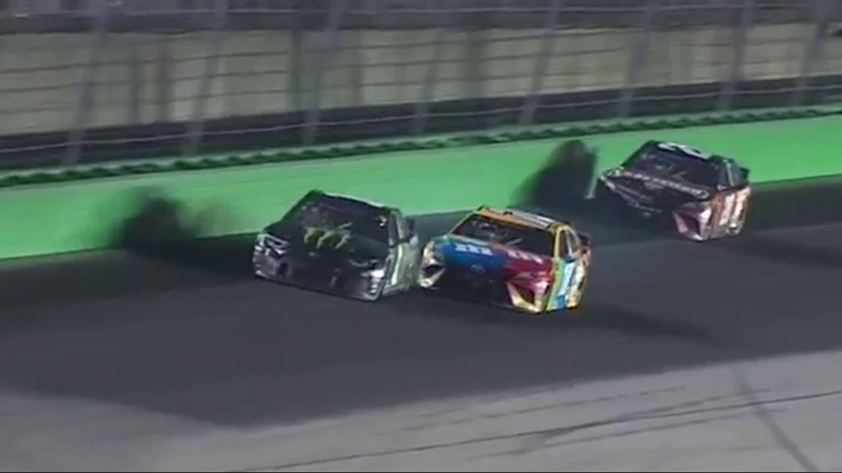WHAT. A. FINISH. Kyle Busch vs. Kurt Busch for the WIN. Retweet to
