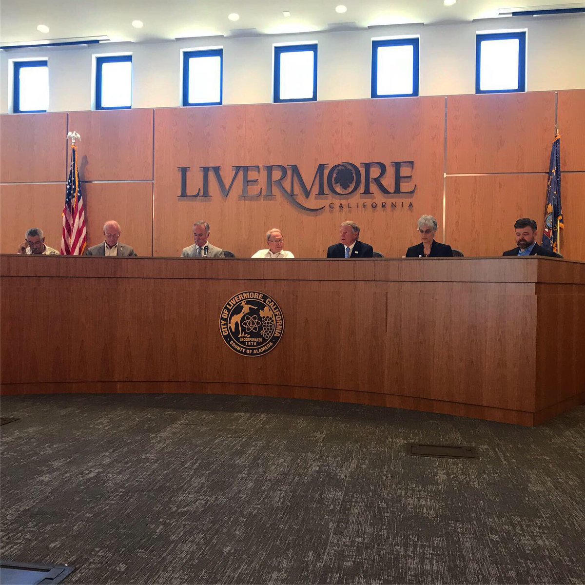 JakeMAnderson's tweet photo. What an amazing day for Livermore! Dedication of the new emergency operations center and the John Shirley City Council Chambers! What an amazing man John Shirley is: WWII hero, long time Livermore veterinarian, and former council member and Livermore mayor. #UnifyLivermore https://t.co/iFSSfwrGVX