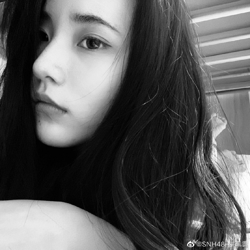 snh48_today's tweet photo. Hong PeiYun of #SNH48 Team HII (5th generation) and member of subunit #ColorGirls https://t.co/RGulJJOfu7