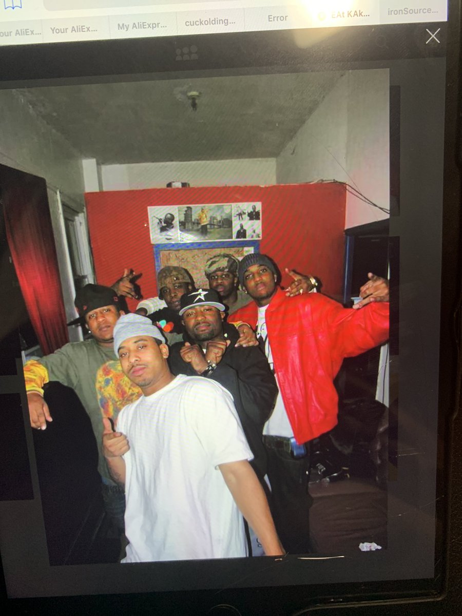 PUSSY GOOD CUSTOMER SERVICE tweet media