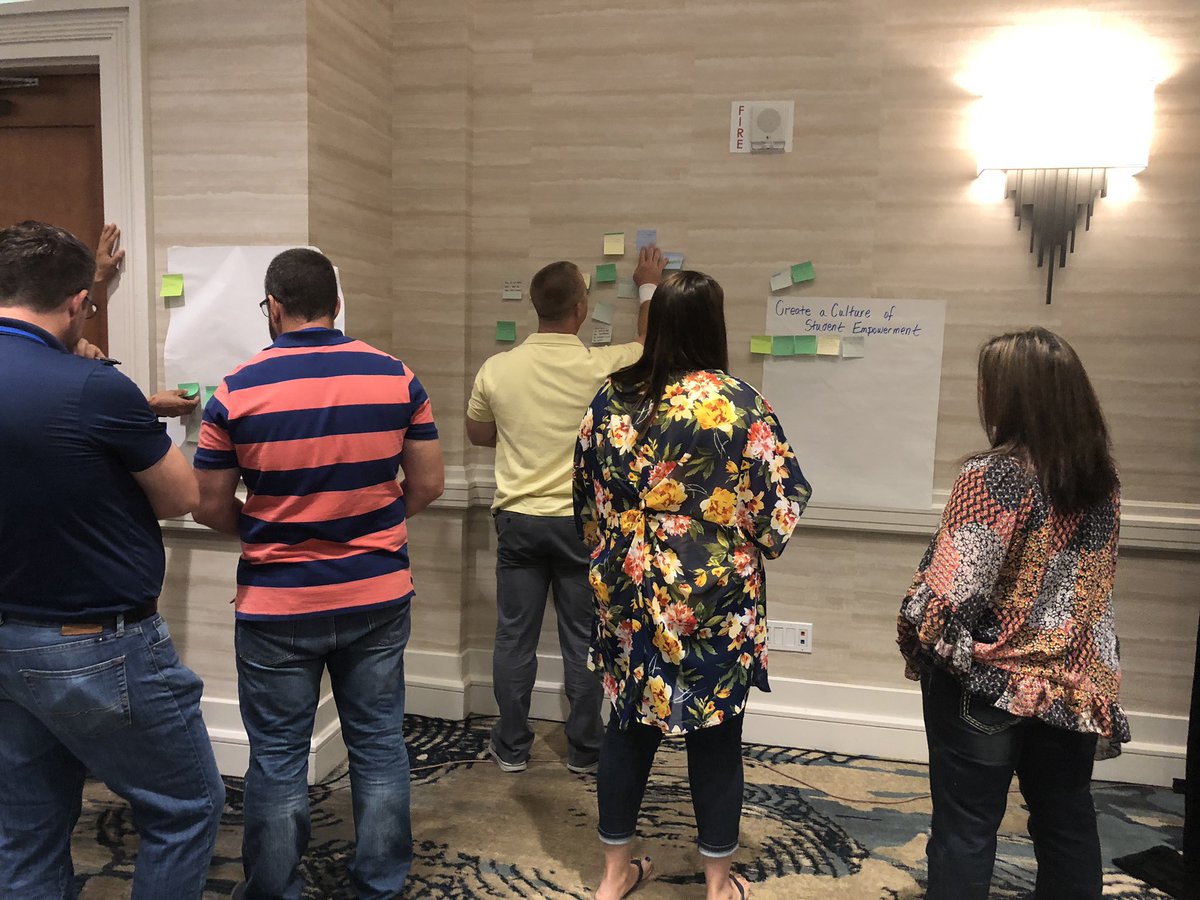 GreenhawSville's tweet image. What a week... from Monterey, CA for amazing @DigitalPromise  #challengeinstitute to San Antonio for  @CAMTtweets them being flown home by my hubby @bgreenhaw!!! #memories #edlearning #pd #mathconference