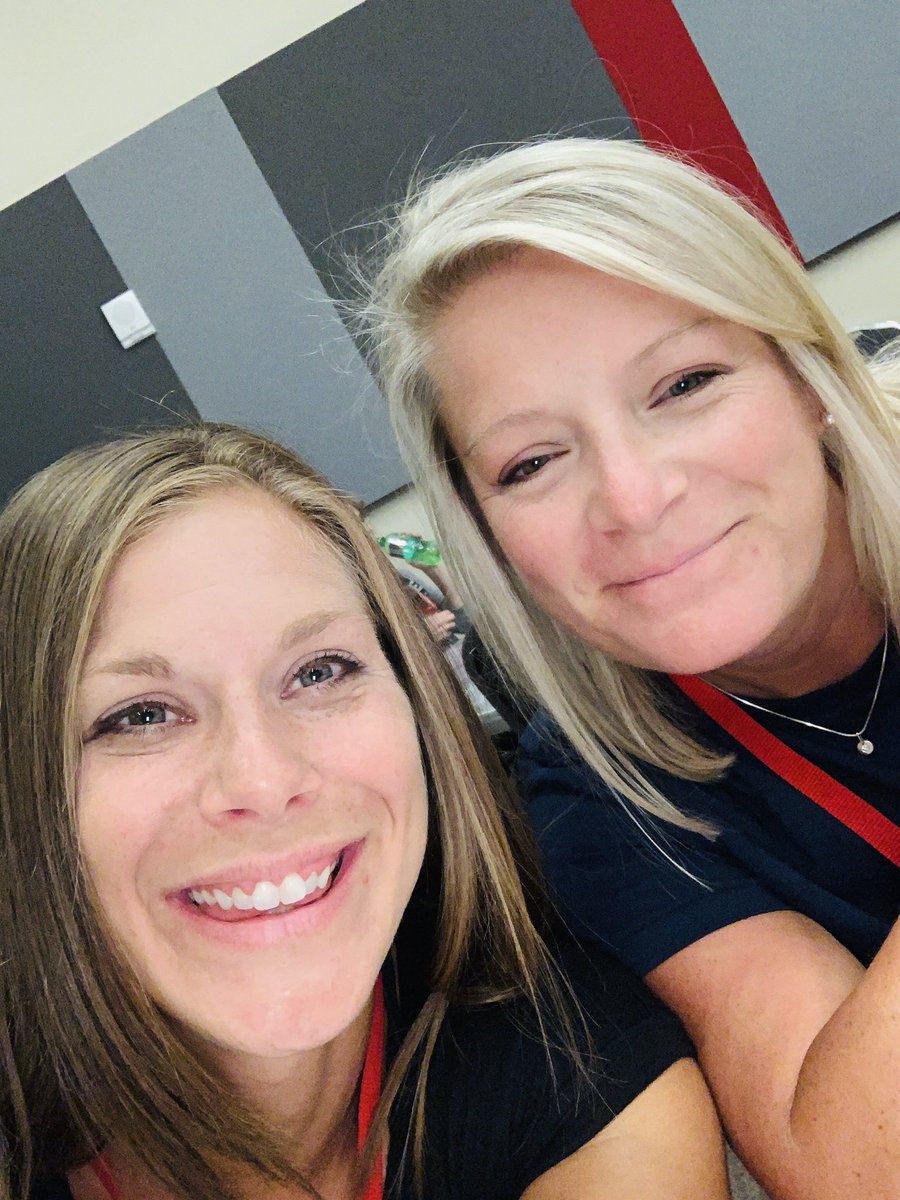 GreenhawSville's tweet image. What a week... from Monterey, CA for amazing @DigitalPromise  #challengeinstitute to San Antonio for  @CAMTtweets them being flown home by my hubby @bgreenhaw!!! #memories #edlearning #pd #mathconference