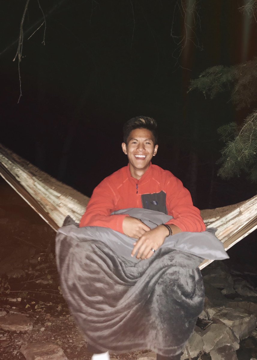 frankdebry's tweet photo. late night hammocking ⛰ https://t.co/D5eIkgBdC9