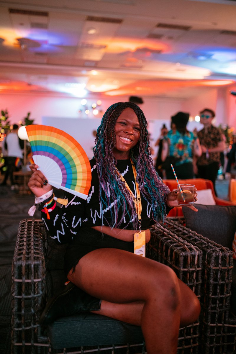 The gang’s all here! Some of your fave LGBTQ+ creators stopped by the meetup at #VidConUS.