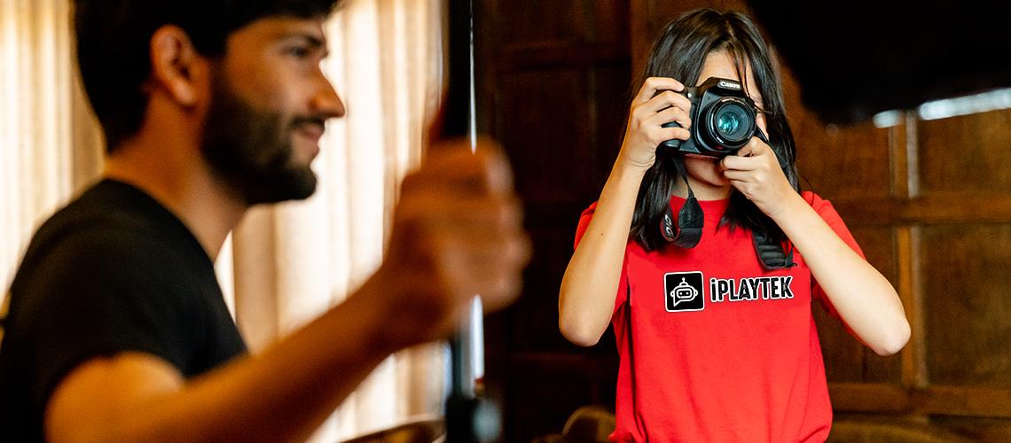iPlayTek's tweet photo. 💥 hole-y moly, save $300 STEM camps 💥 - #iplaytek #summer #summercamp #lego #minecraft #nyc #nyckids #fun #vex #vrdesign #queenskids #brooklynkids #robotics #coding #girlswhocode *https://t.co/alfZB7NfMH https://t.co/Dksi9oXj53