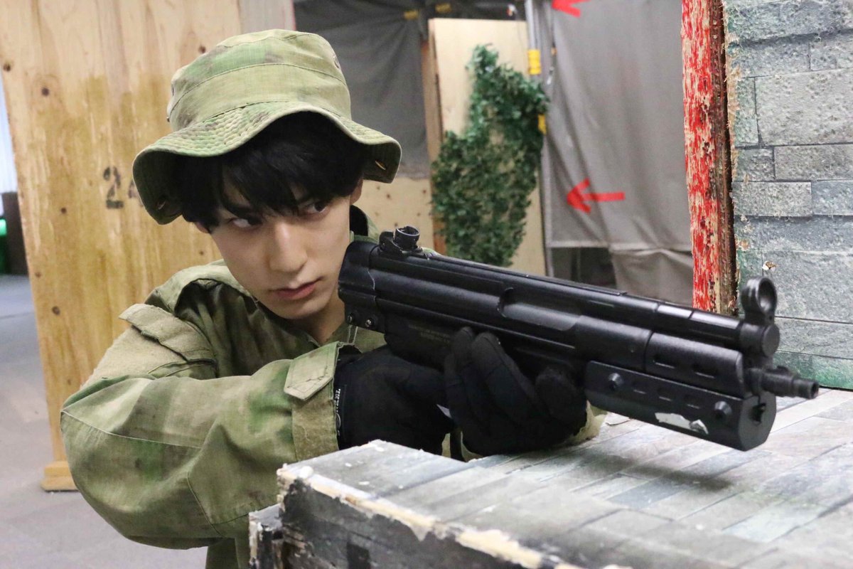 bt36bot's tweet photo. 次ナルTV-G明日6/1（金）25:55～フジテレビ（関東ローカル）で放送！メインMCユースケに加え6月はリョウガをゲストMCに迎えお送りします！ふたりでサバゲーを体験しながらJUNHO （From 2PM） Winter Special Tour ”冬の少年”を紹介します！
(2018-05-31 トレタリ 公式Twitter) https://t.co/QBRgkApsLq