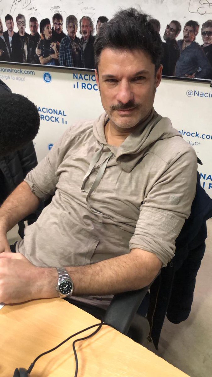 InfiernoRomano's tweet photo. #ATENCION Agarrá lápiz y papel que nuestro chef Rodrigo Toso te dice que hacer con las sobras del asado. 

#TipsParaApurones

📻 https://t.co/In1fX1F7J4
#NacionalRock #RadioNacional 
#InfiernoRomano https://t.co/D3YdCLmPwR