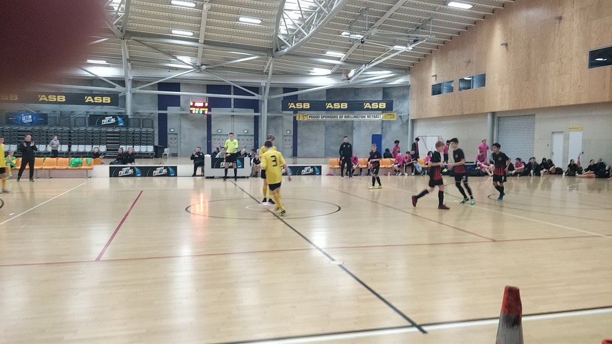 Mainland Football tweet media