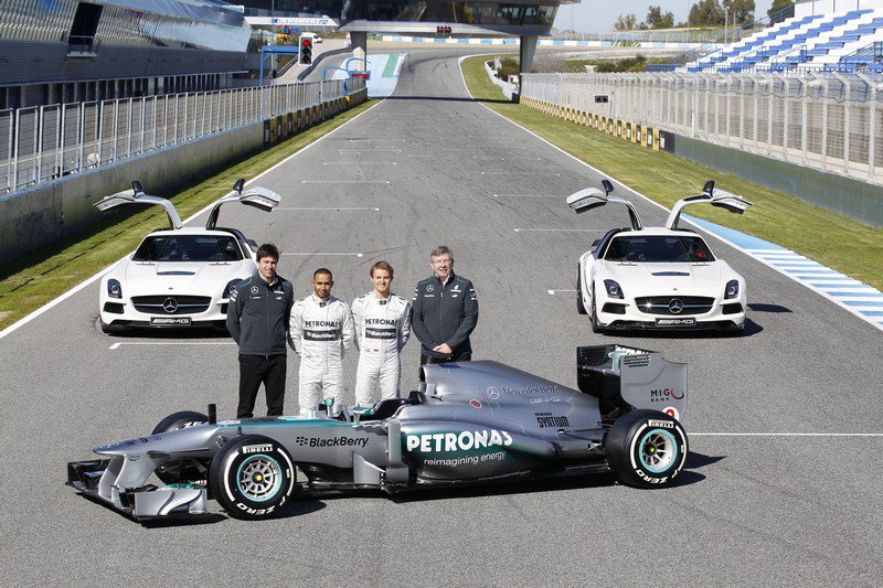 schaekmannaffa's tweet photo. #F1 En 2013 entró AMG en la Fórmula 1, de la mano de Mercedes-Benz. https://t.co/MKQ6QS8GoS