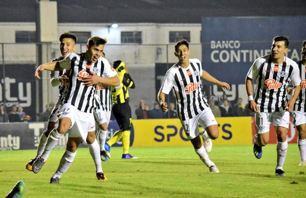 IngeGuma's tweet photo. A mitad de Semana jugamos por Copa Paraguay
Nuestro debut fue 8 a 2 vs San Antonio de JLM
Las estadísticas en ese torneo desde el 2018 son: 5PJ 4PG 1PP 17GF 3GC
Los goleadores son: Jorge Recalde e Ivan Franco con 2 goles
El prox rival sera Inde o Tembetary
#GumaDatos https://t.co/WAVmcsQAl9