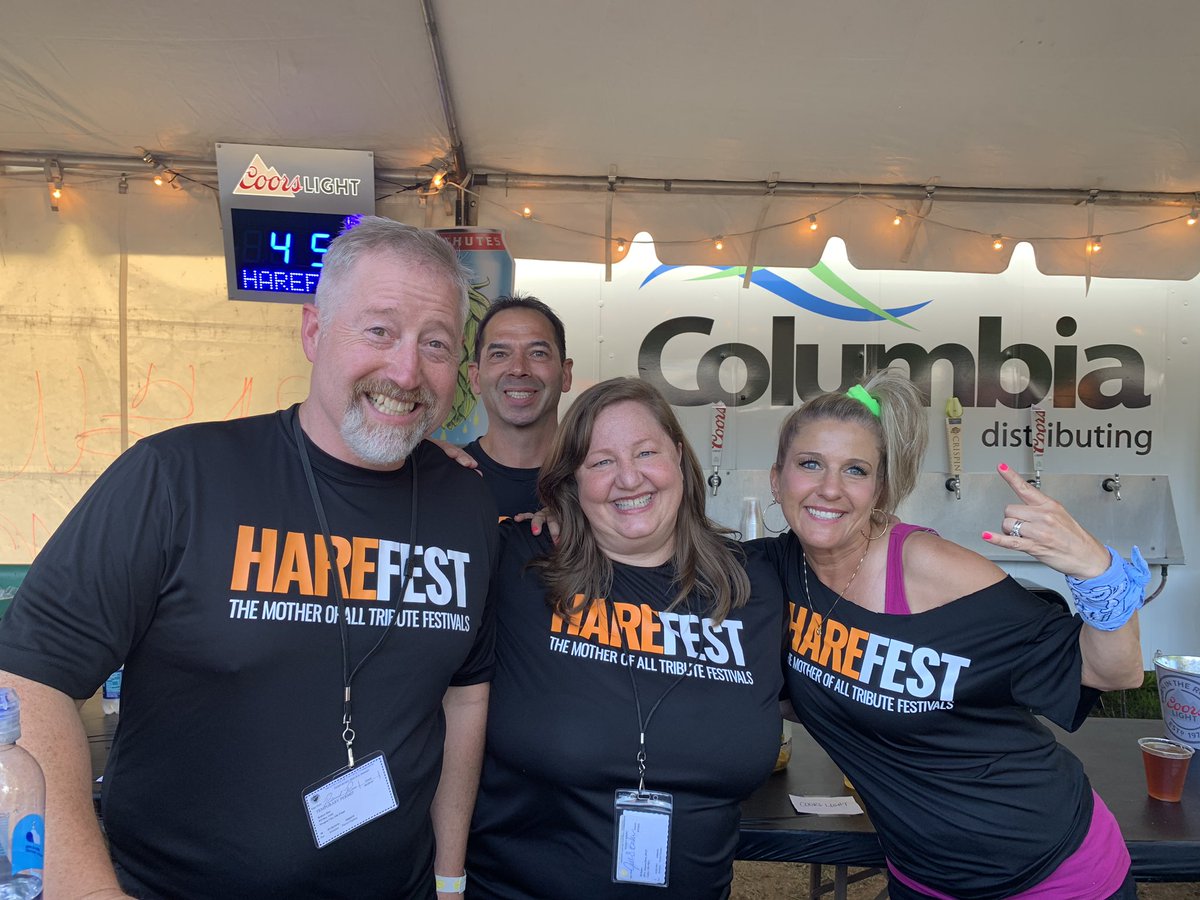 tickettomato's tweet photo. Nothinβ... but a good time at @Harefest. @JFELLPresents #pdx #portland #canby #festival #summerfestival #tributeband #rocknroll #harefest #harefest9 https://t.co/Ge77lApOYn