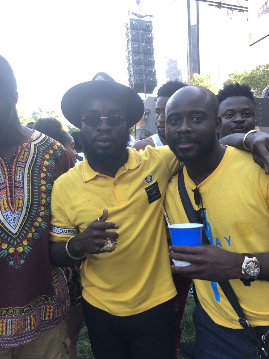kwameguy's tweet image. I’m #okay, finally met the Sokoto Red, The G.O.A.T @manifestive. If you no dey like en flavor no be by force. Proud of you man #manifan