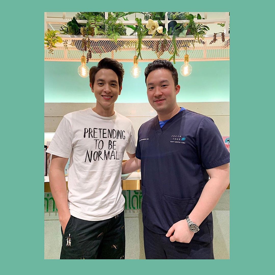 JamesJiFC's tweet image. Thank you for being our valued customer. It has been a pleasure to serve you 🙏🏻 @jirayu_jj
FRESH CODE Beauty Lifestyle Clinic
📍Sukhumvit 5,Nana BTS Station
🕑เปิดบริการทุกวัน 12.00-21.00 น.
#เจมส์จิ #jirayu_jj #FreshCode #CodeFresh #BeautyLifestyleClinic Cr.@FreshCodeClinic