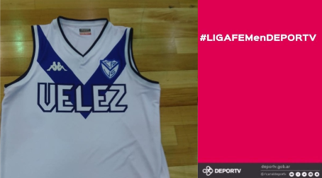 canaldeportv's tweet photo. ¿Querés ganarte la camiseta de Vélez? Seguinos, retuiteá esta imagen, escribí con el hashtag #LIGAFEMenDEPORTV y ya estás participando. ¡Vamos! https://t.co/QvJFAK3cWT