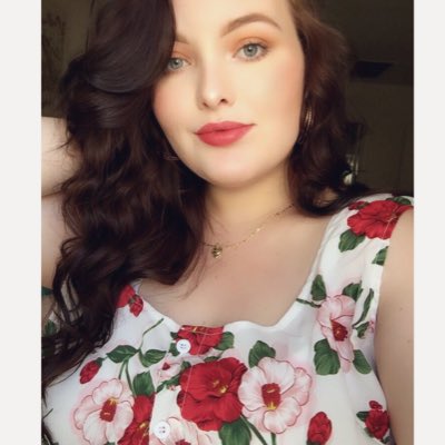 lindsm_7's tweet photo. #NewProfilePic https://t.co/0sgIbZTEKP