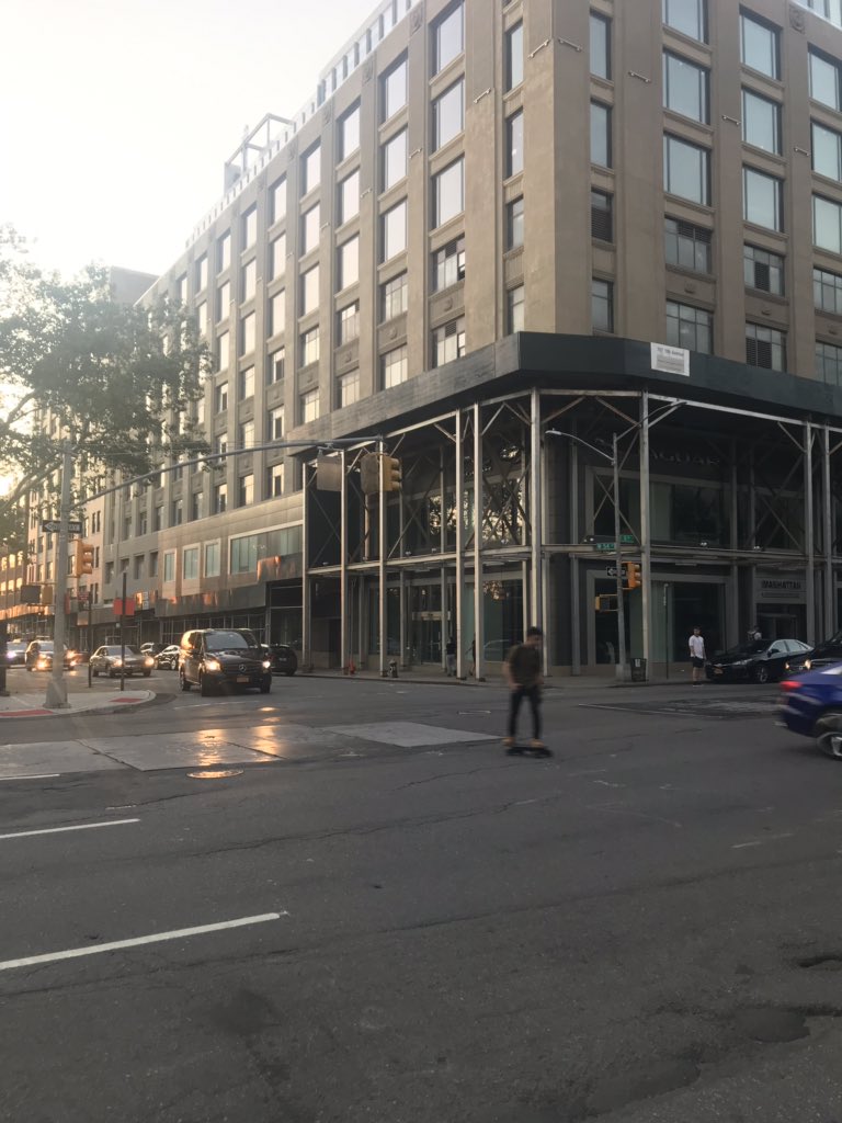 View image on Twitter