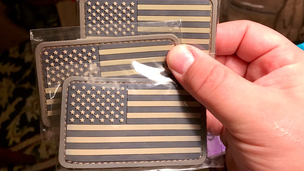 378 followers to go and I’ll pick 3 ppl to get these American Flag Velcro patches! Thanks to everyone who’s been retweeting! Keep it coming! Old and new followers are eligible! #LivePD <a href="/LivePdFans/">🔴#LivePD</a>