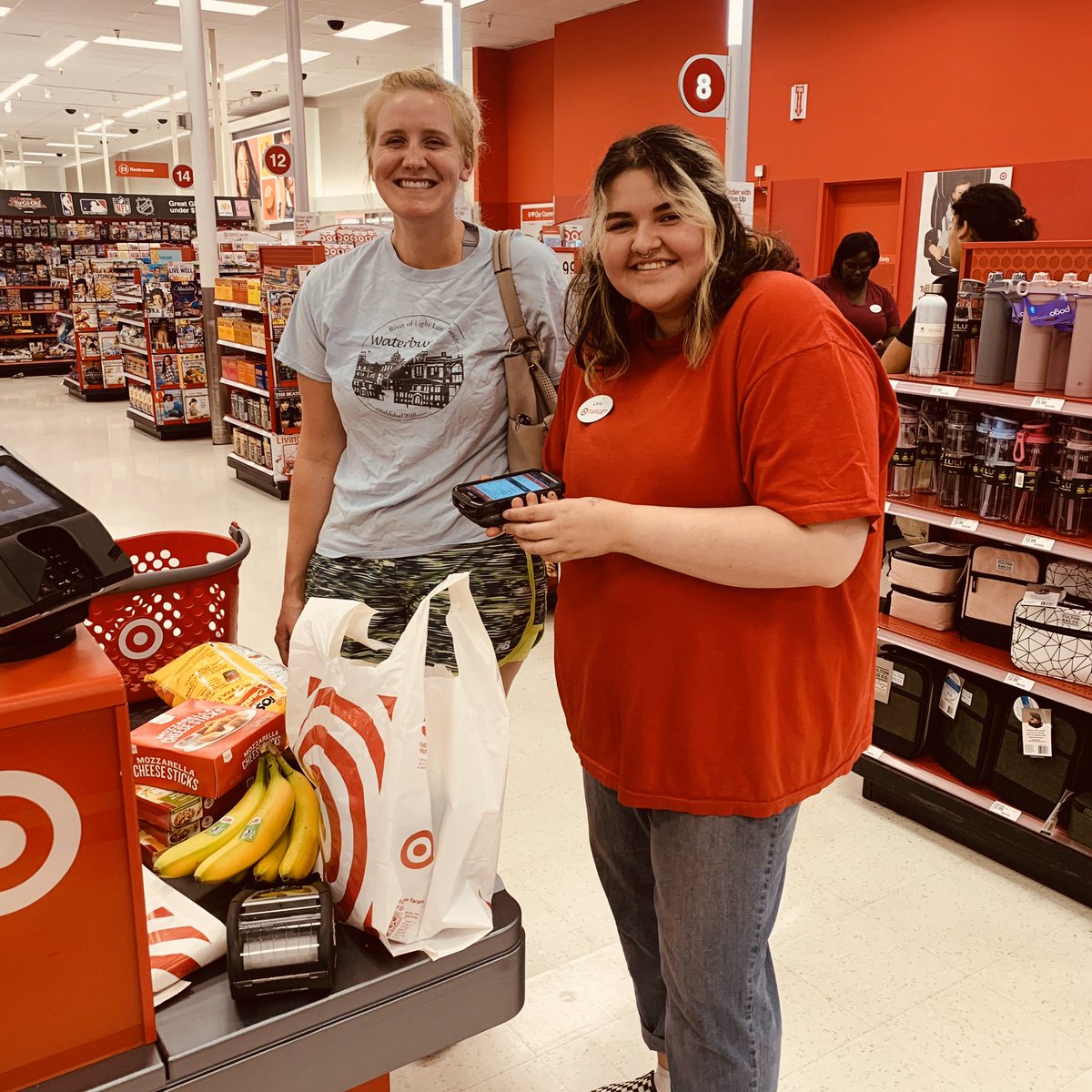 Another happy guest who just loves our new #linebusting moves! ❤️❤️❤️ #t0313 <a href="/Sarahlooney19/">Sarah Looney</a> <a href="/anna_wigandt/">Anna</a> <a href="/salamlazkani/">salamlazkani</a> <a href="/drew_arrington/">Drew Arrington</a>